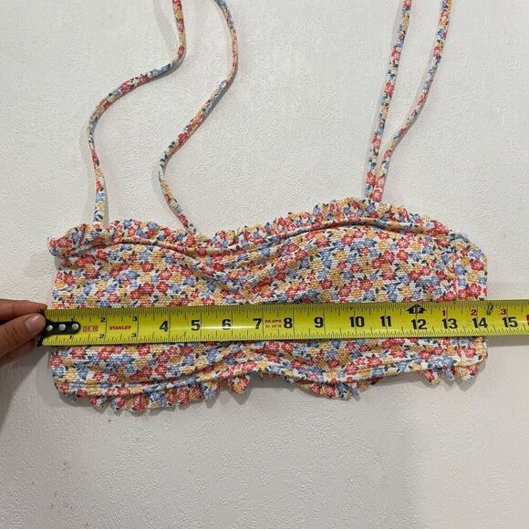 Hollister Smocked Floral Bikini Top | Ruffle Tie-Strap Swim | Size L - Picture 5 of 6